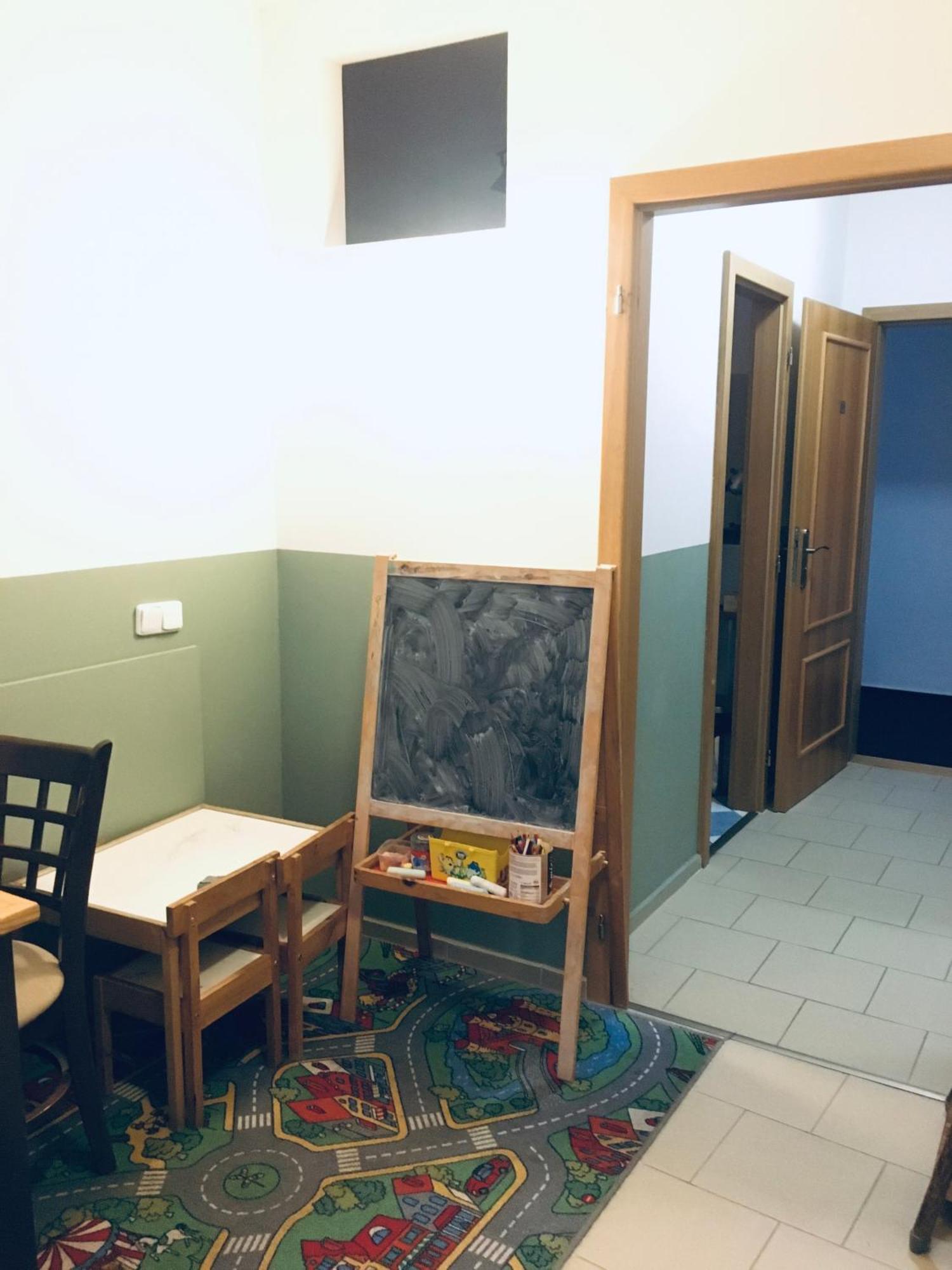 Penzion Hotelu Central Dvur Kralove nad Labem Exterior photo